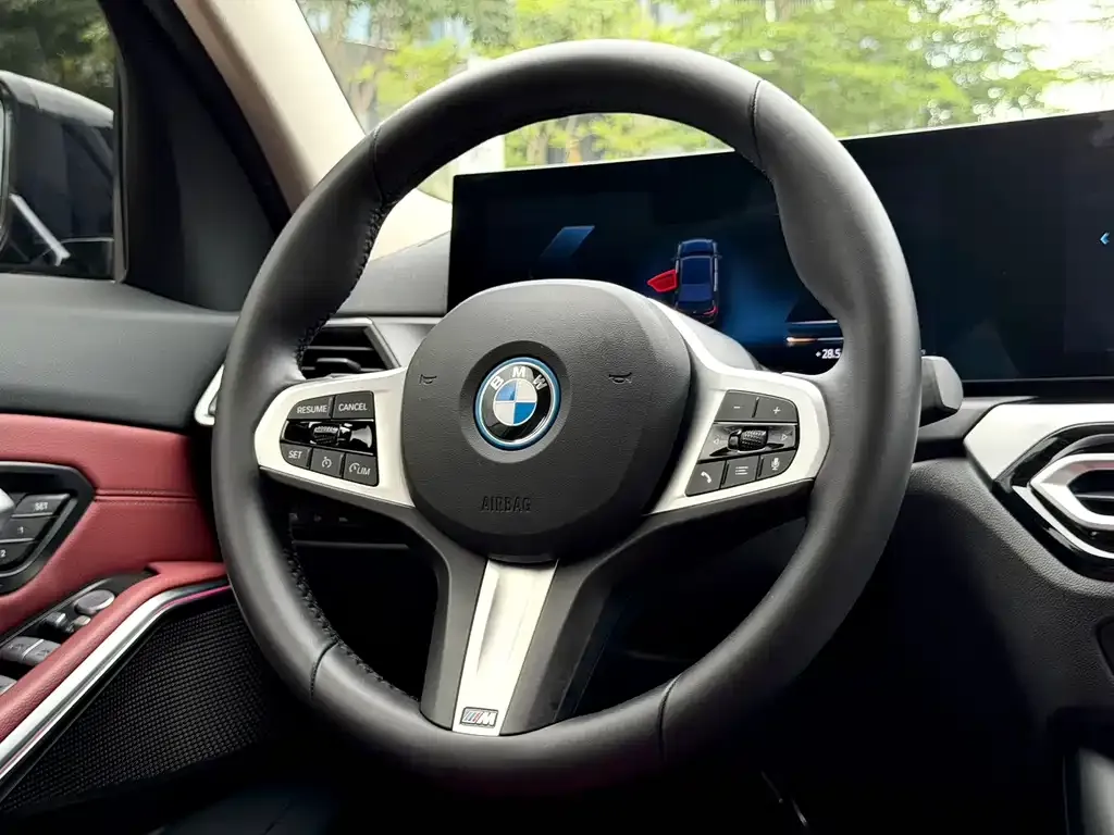 BMW i3 — фото 6
