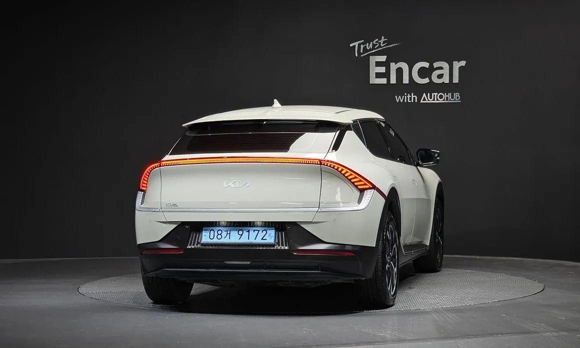 Kia EV6 — фото 5