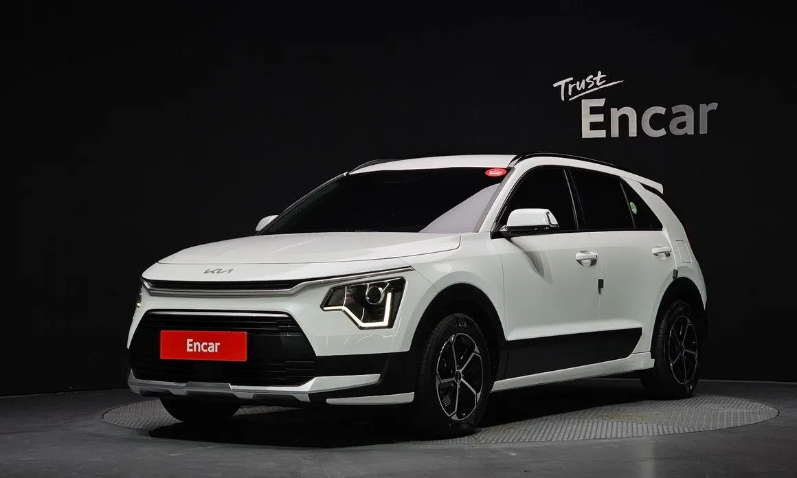 Kia Niro — фото 1