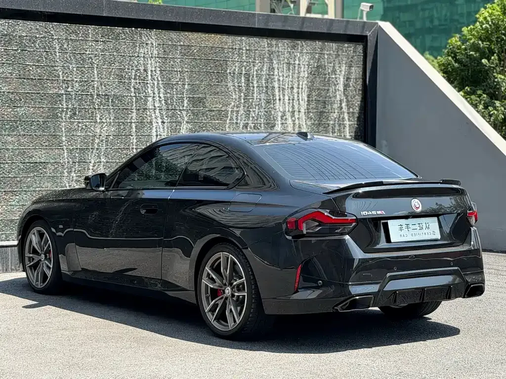 BMW M240i — фото 9