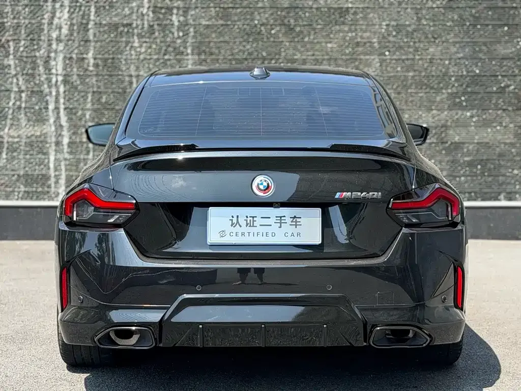 BMW M240i — фото 6
