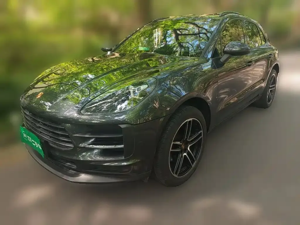Porsche Macan — фото 1