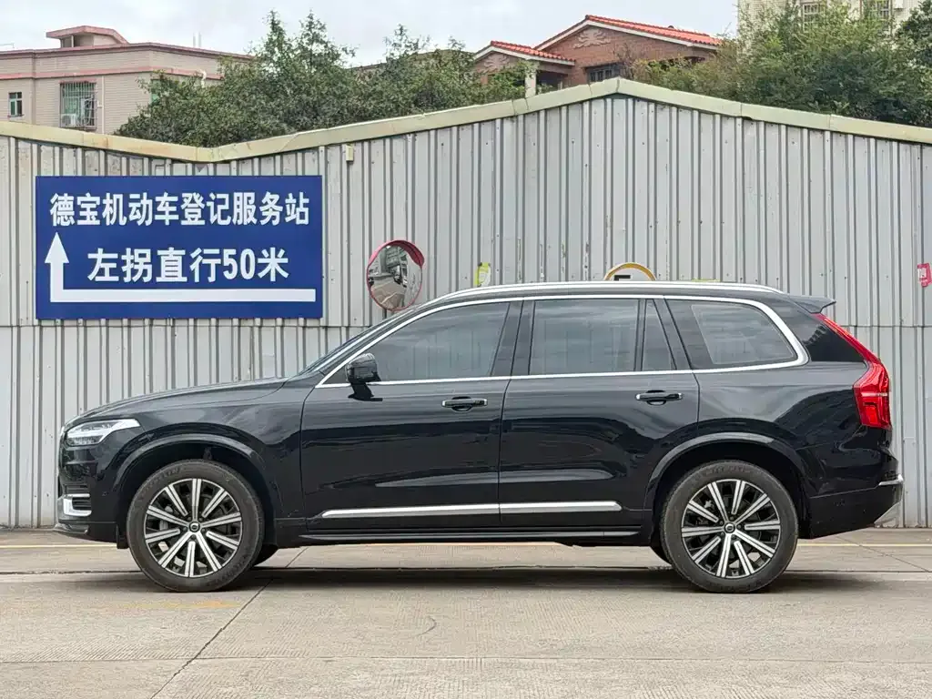 Volvo XC90 — фото 4