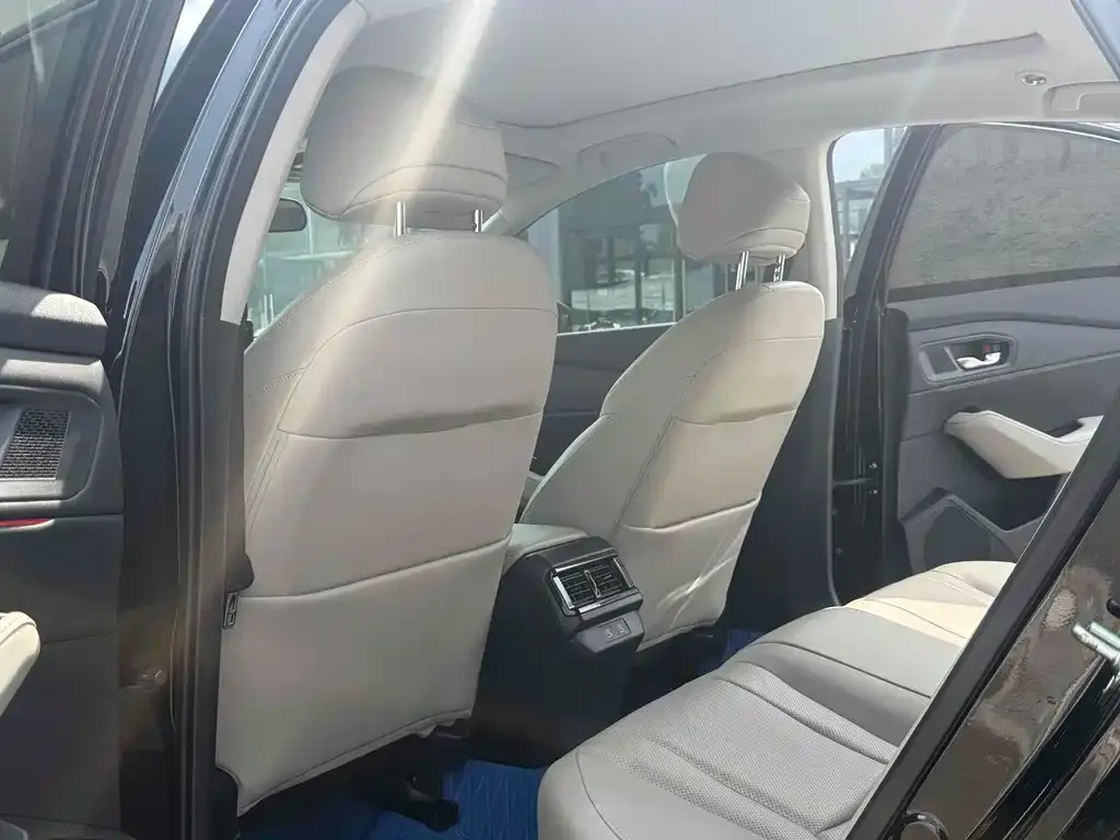Honda Accord — фото 5