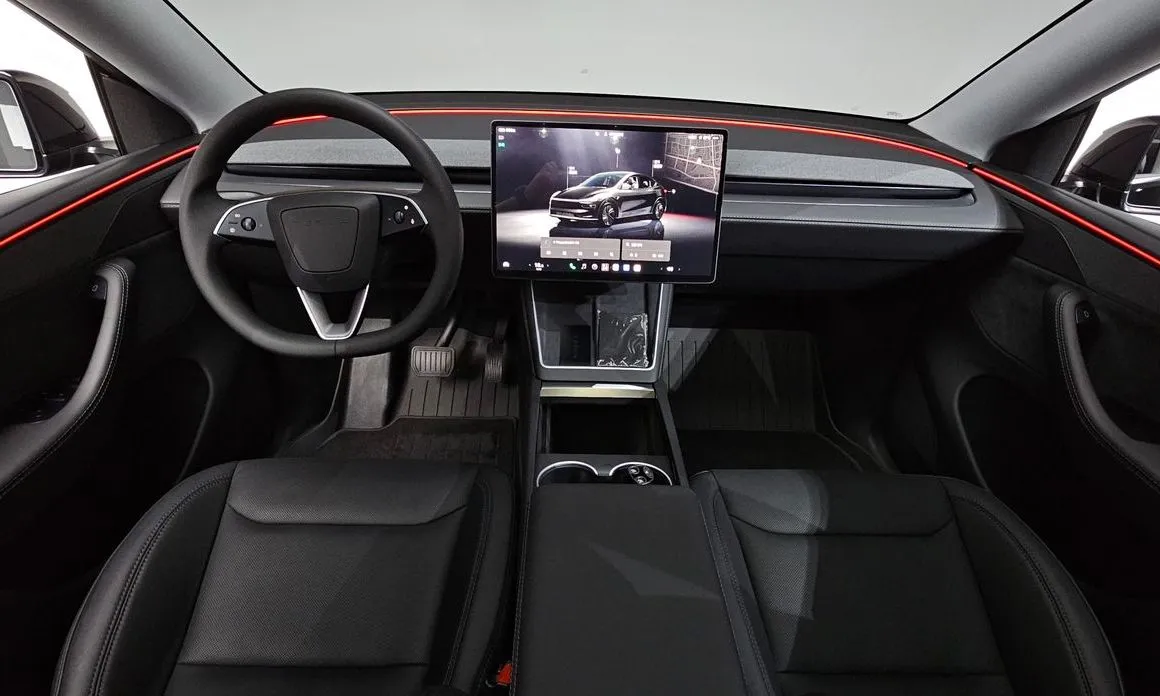 Tesla Model Y — фото 9