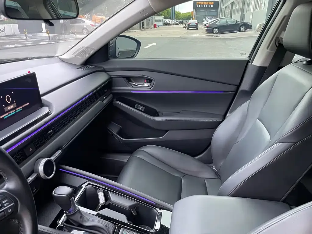 Honda Accord — фото 5