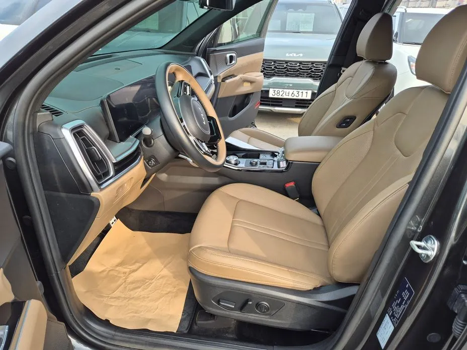 Kia Sorento — фото 4