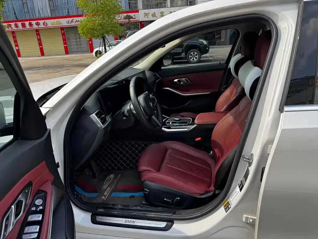 BMW i3 — фото 9