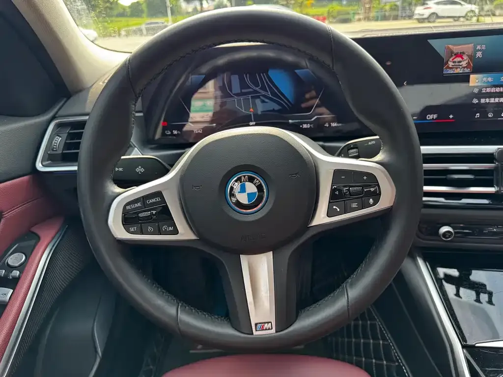 BMW i3 — фото 5