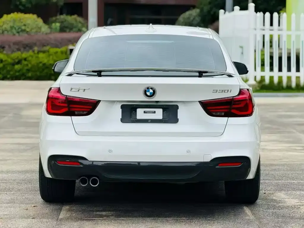 BMW 3 Series GT — фото 4