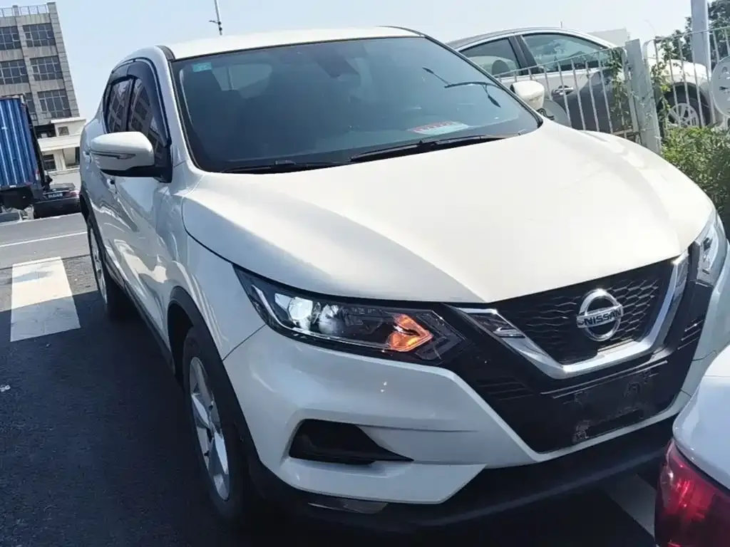 Nissan Qashqai — фото 3