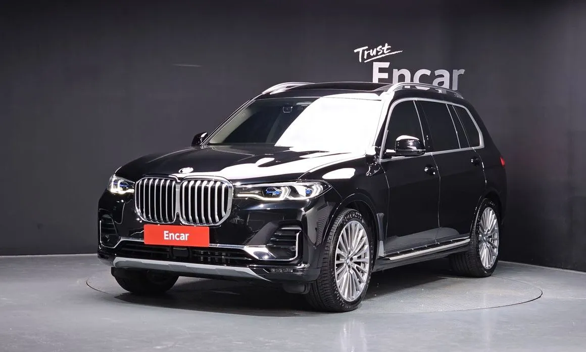 BMW X7 — фото 1