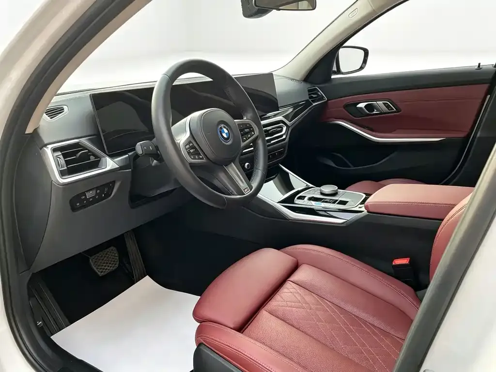 BMW i3 — фото 9