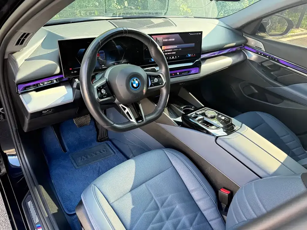 BMW i5 — фото 4