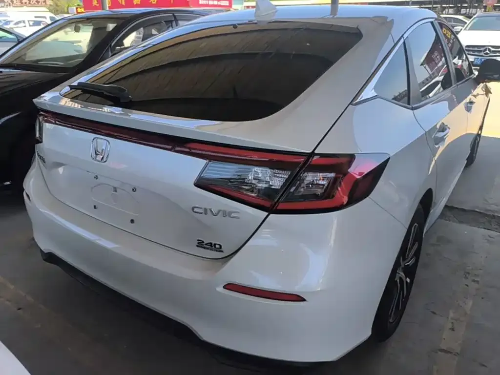 Honda Civic — фото 6