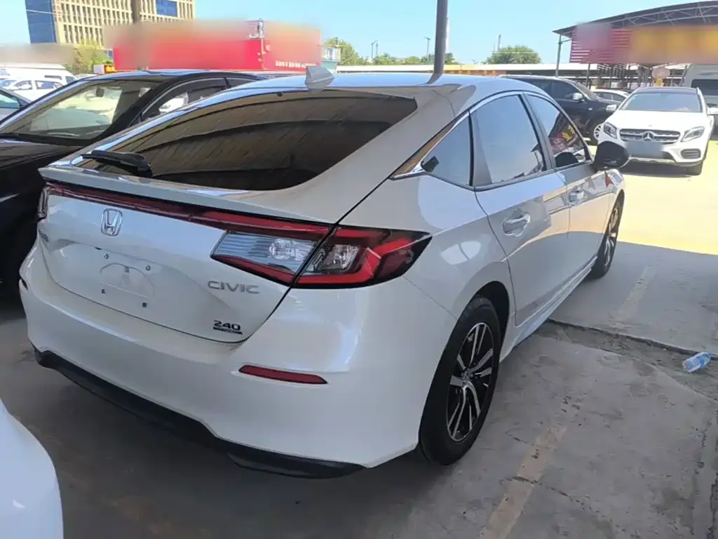 Honda Civic — фото 9