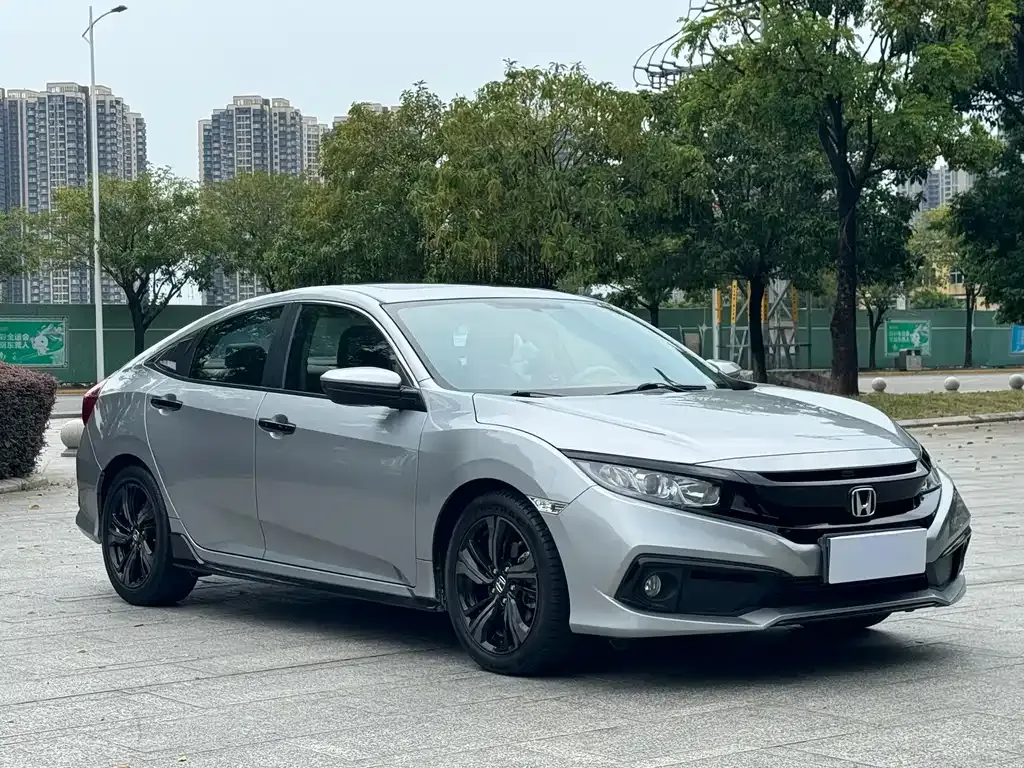 Honda Civic — фото 5