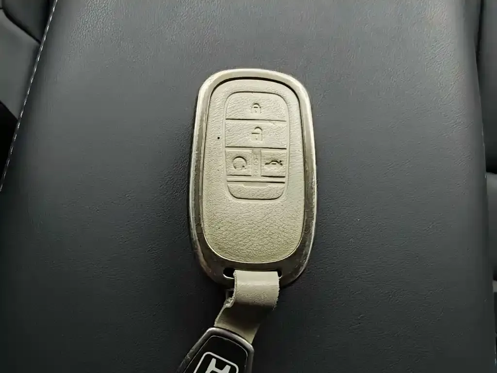 Honda Accord — фото 6