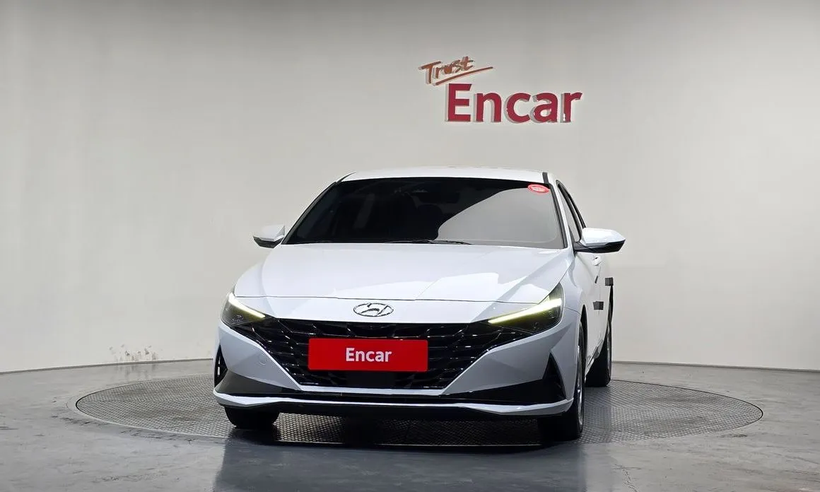 Hyundai AVANTE — фото 2