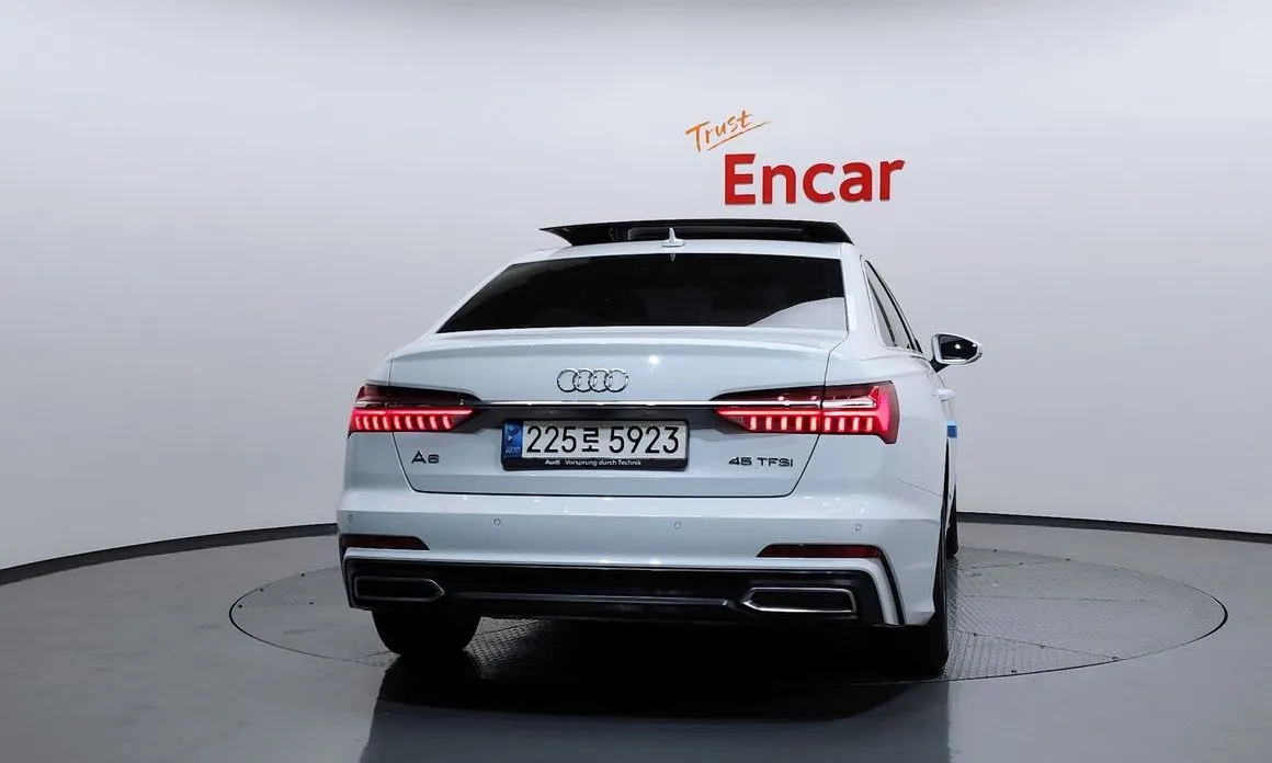 Audi A6 — фото 2