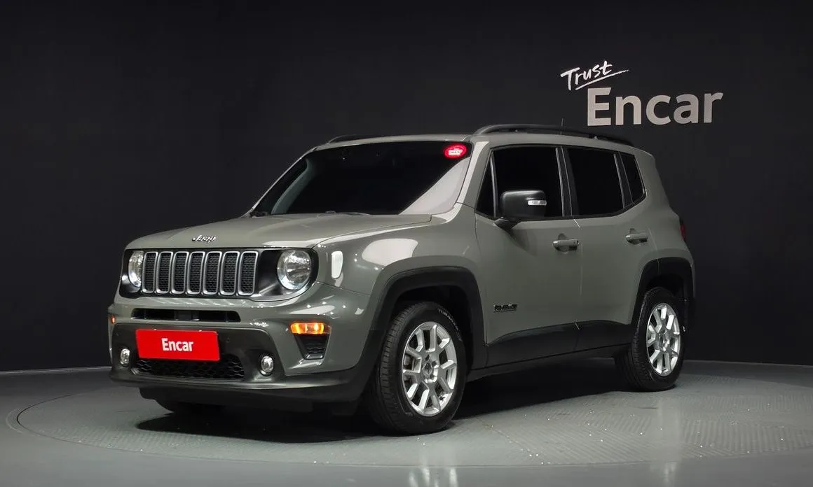 Jeep Renegade — фото 1