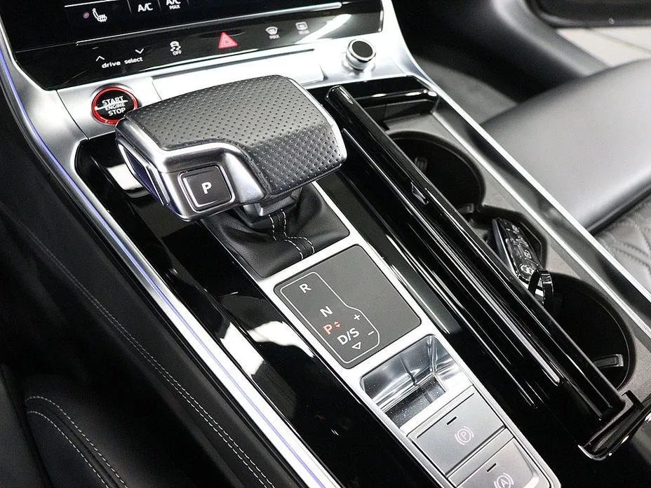 Audi S7 — фото 7