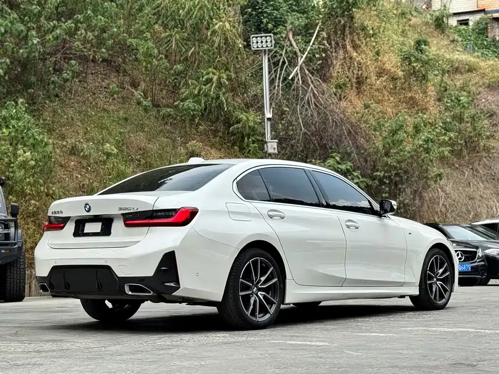 BMW 3 Series — фото 3