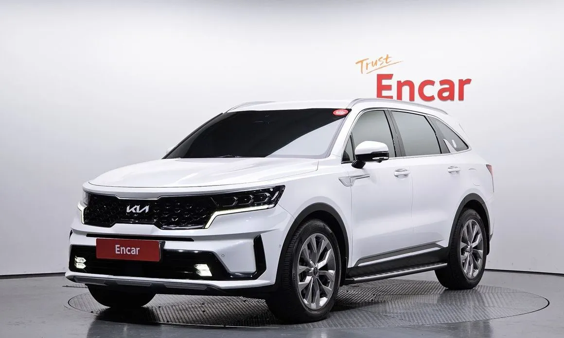 Kia Sorento — фото 1