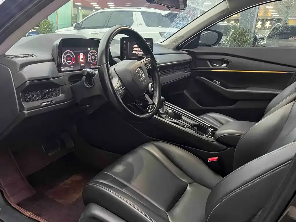 Honda Accord — фото 5