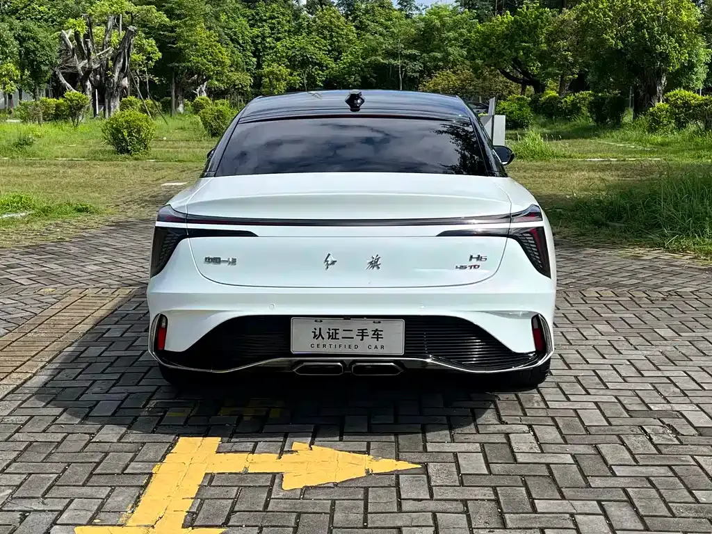 Hongqi H6 — фото 10