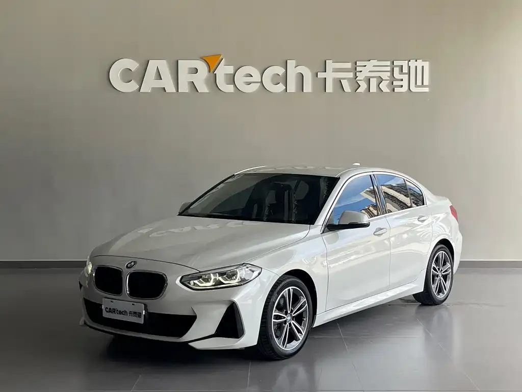 BMW 1 Series — фото 1