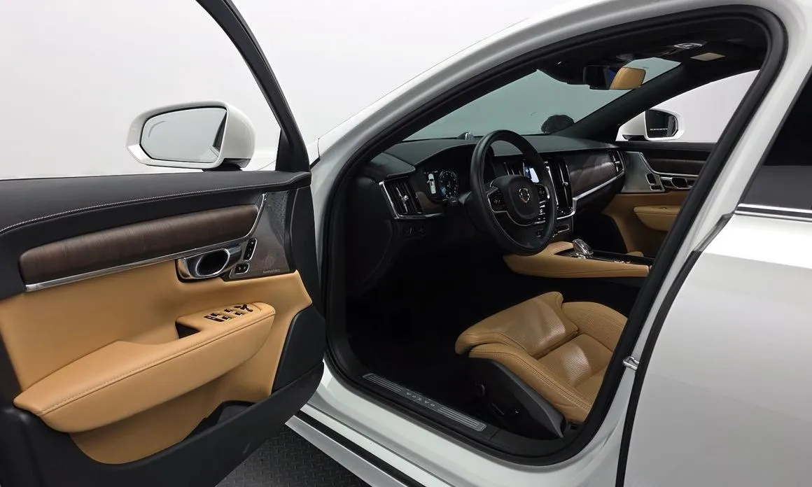 Volvo S90 — фото 3