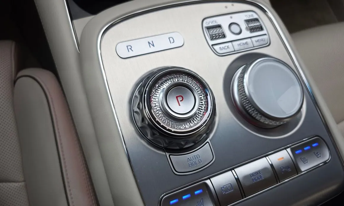 Genesis G90 — фото 3