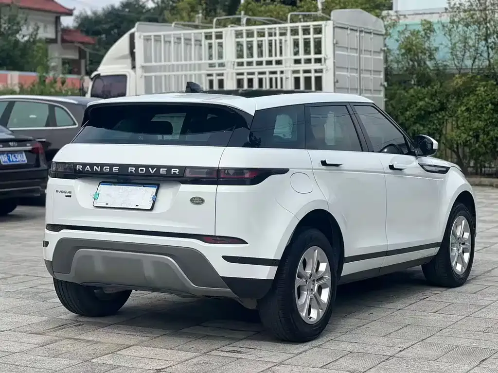 Land Rover Evoque — фото 9
