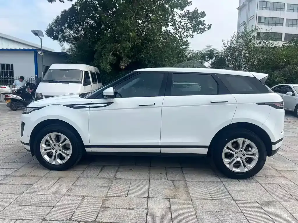 Land Rover Evoque — фото 7