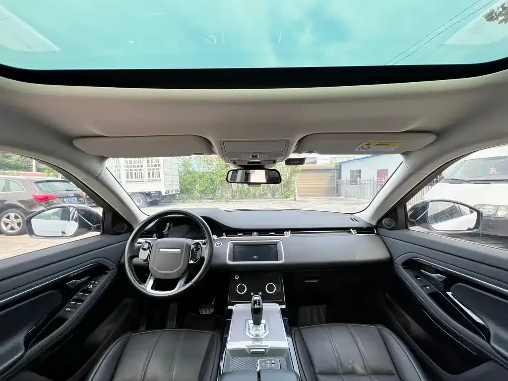 Land Rover Evoque — фото 5