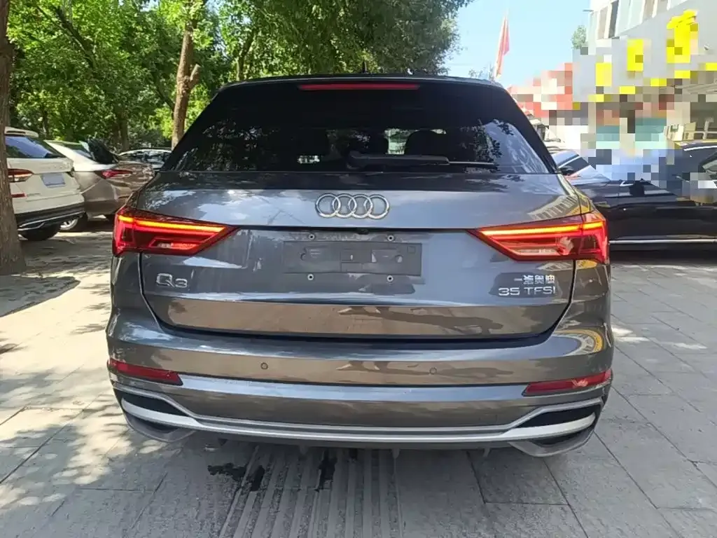 Audi Q3 — фото 3