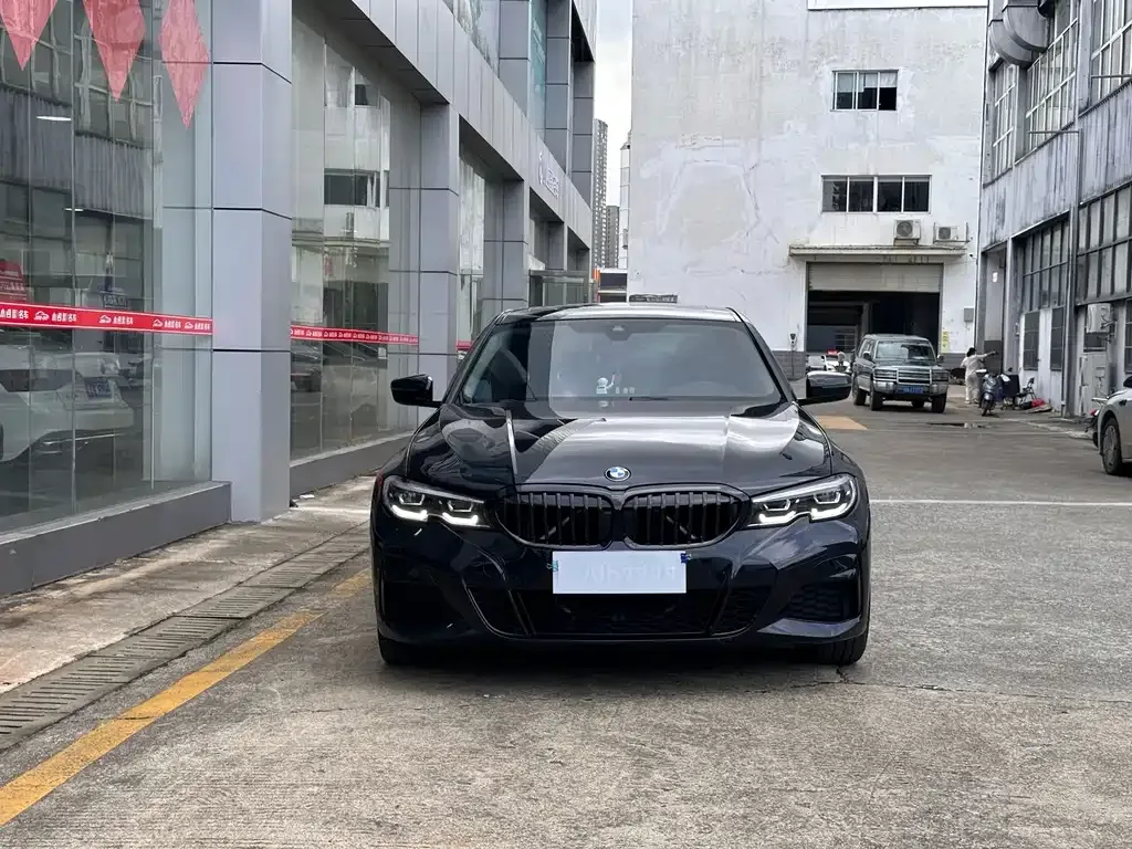 BMW 3 Series — фото 10