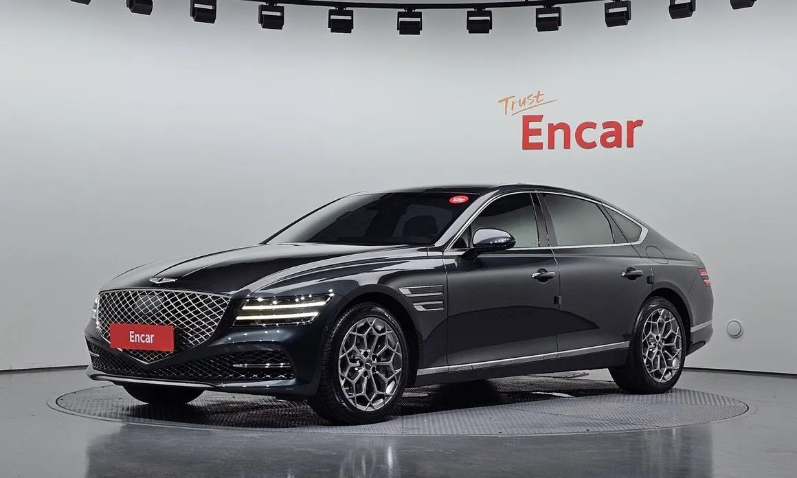 Genesis G80 — фото 1
