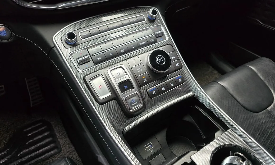 Hyundai Santafe — фото 6