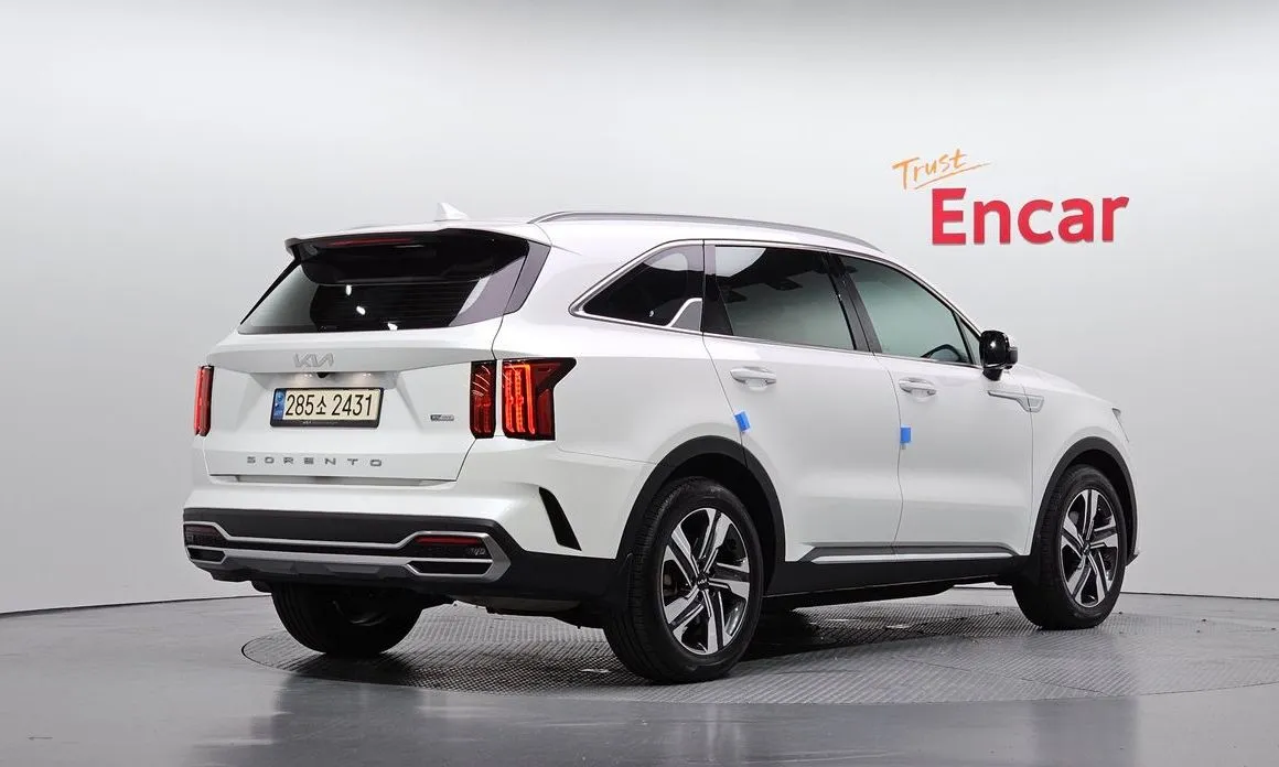Kia Sorento — фото 8