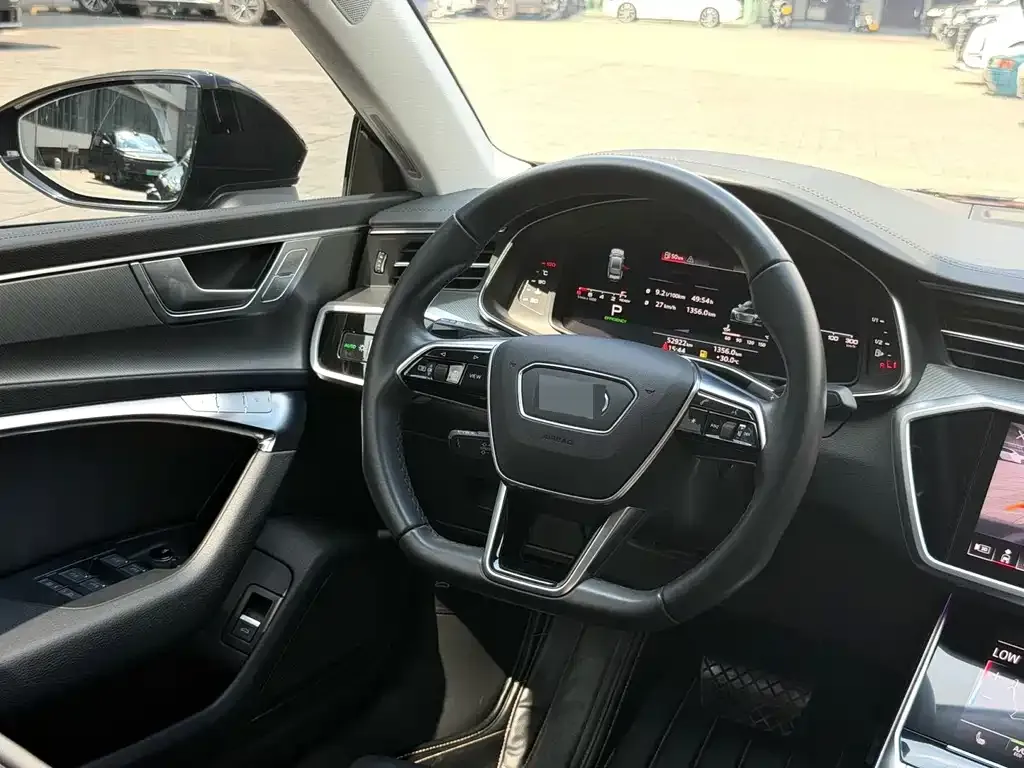 Audi A7 — фото 2