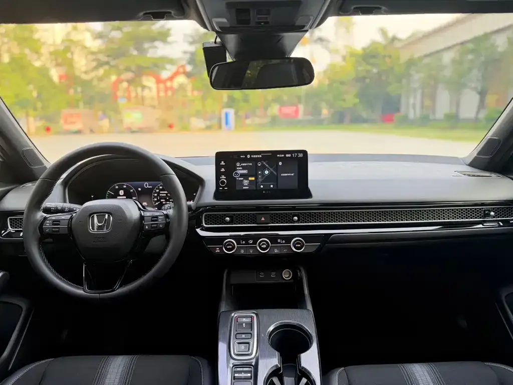 Honda Civic — фото 5
