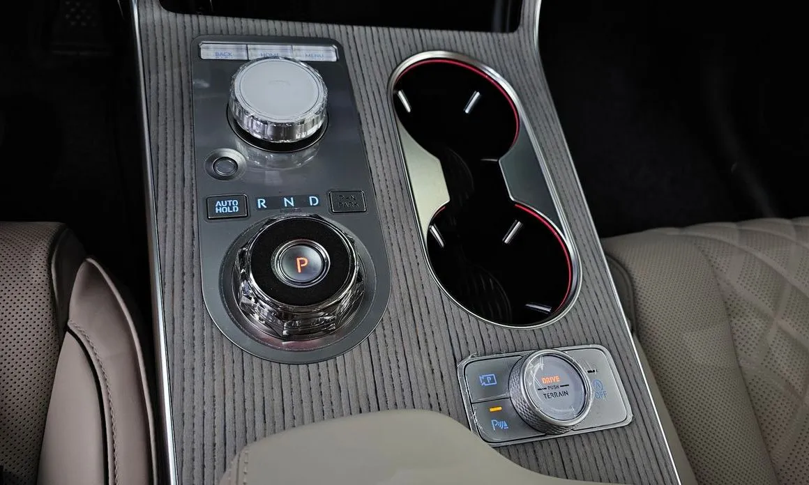 Genesis GV80 — фото 10