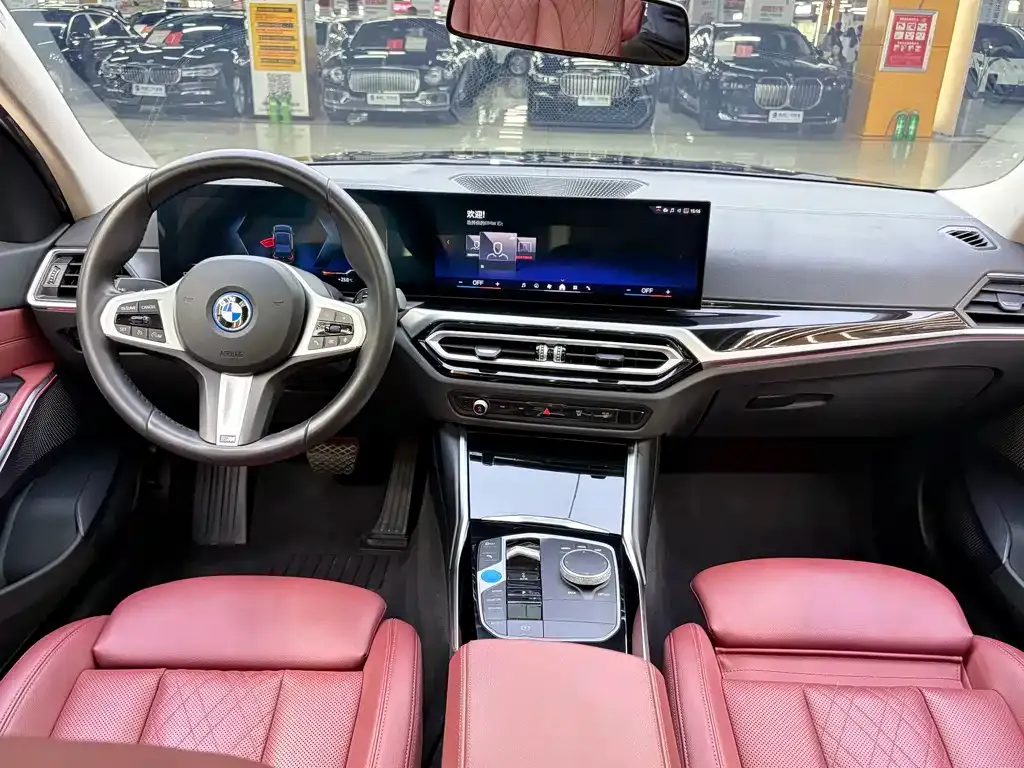 BMW i3 — фото 7