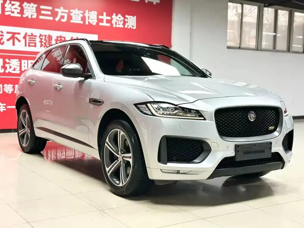 Jaguar F-PACE — фото 5