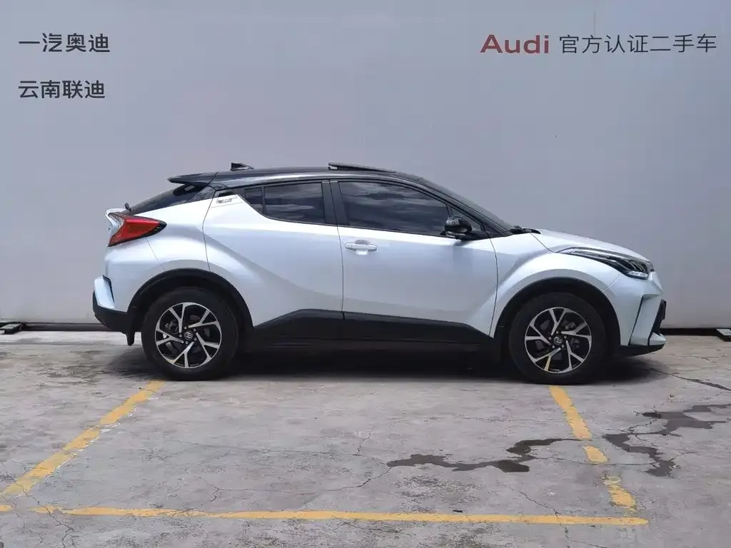 Toyota C-HR — фото 5