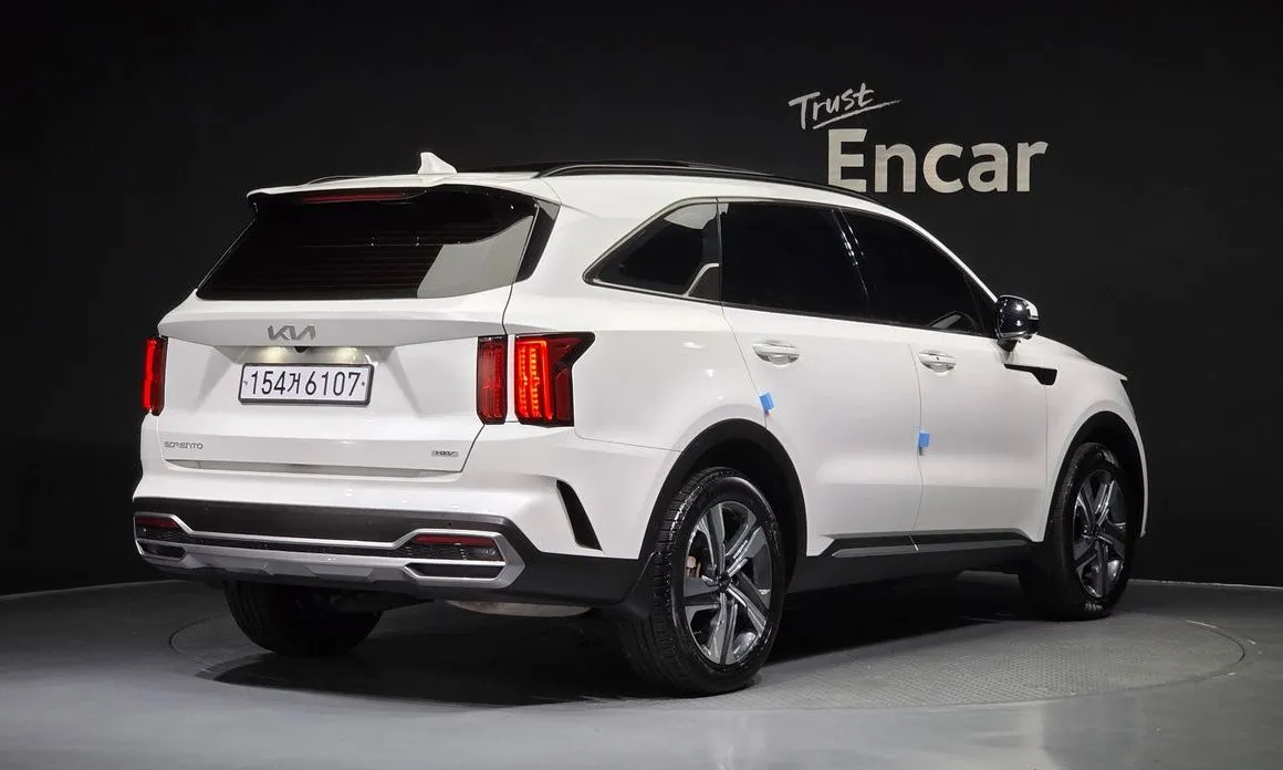 Kia Sorento — фото 6