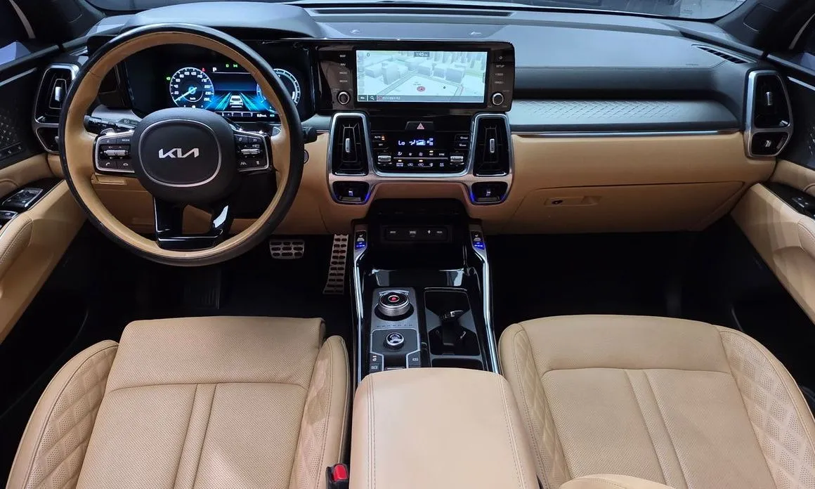 Kia Sorento — фото 10