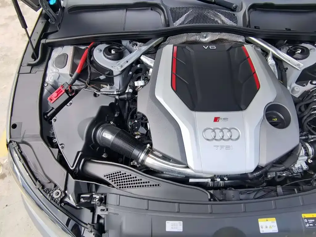 Audi RS 5 — фото 10